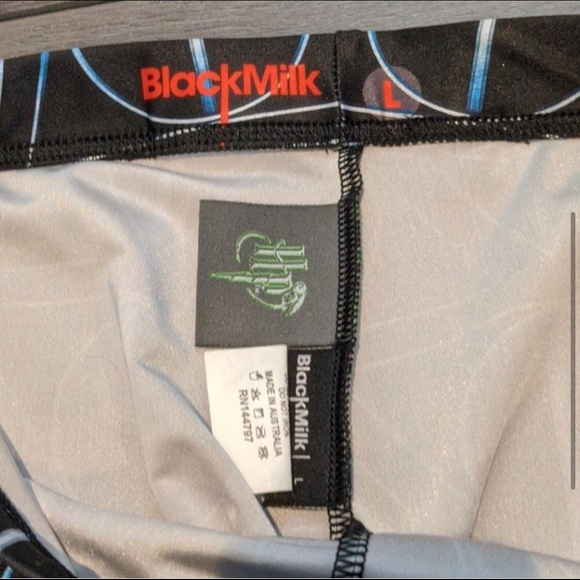 Deathly Hallows Leggings - Picture 3 of 3